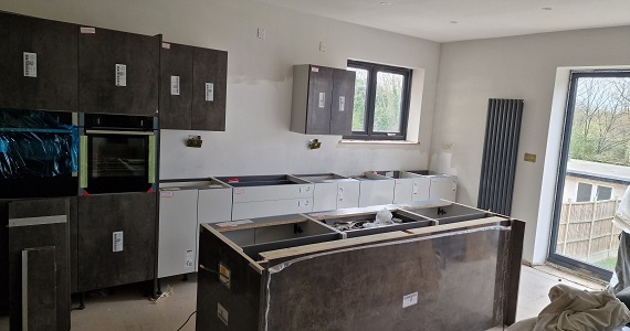 white shamer quartz kitchen worktop befor