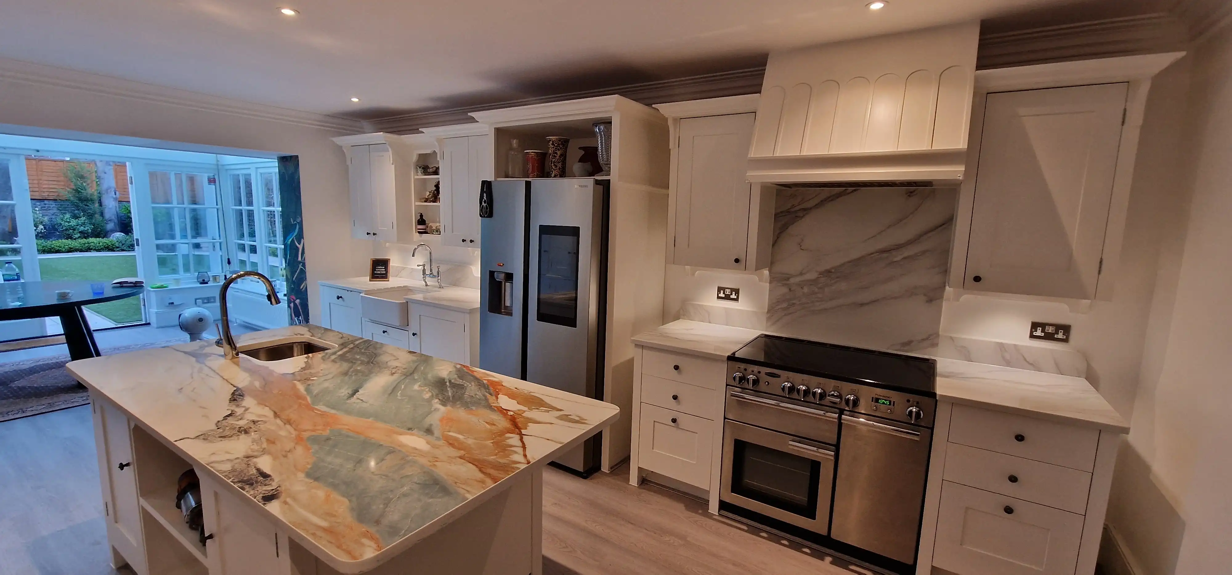 White quartz worktops in a Battersea Victorian terrace kitchen